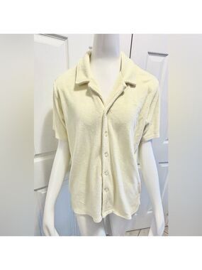 Aritzia TNA Newcastle Terry Hip Length Shirt Pastel Yellow Button Up Size XS